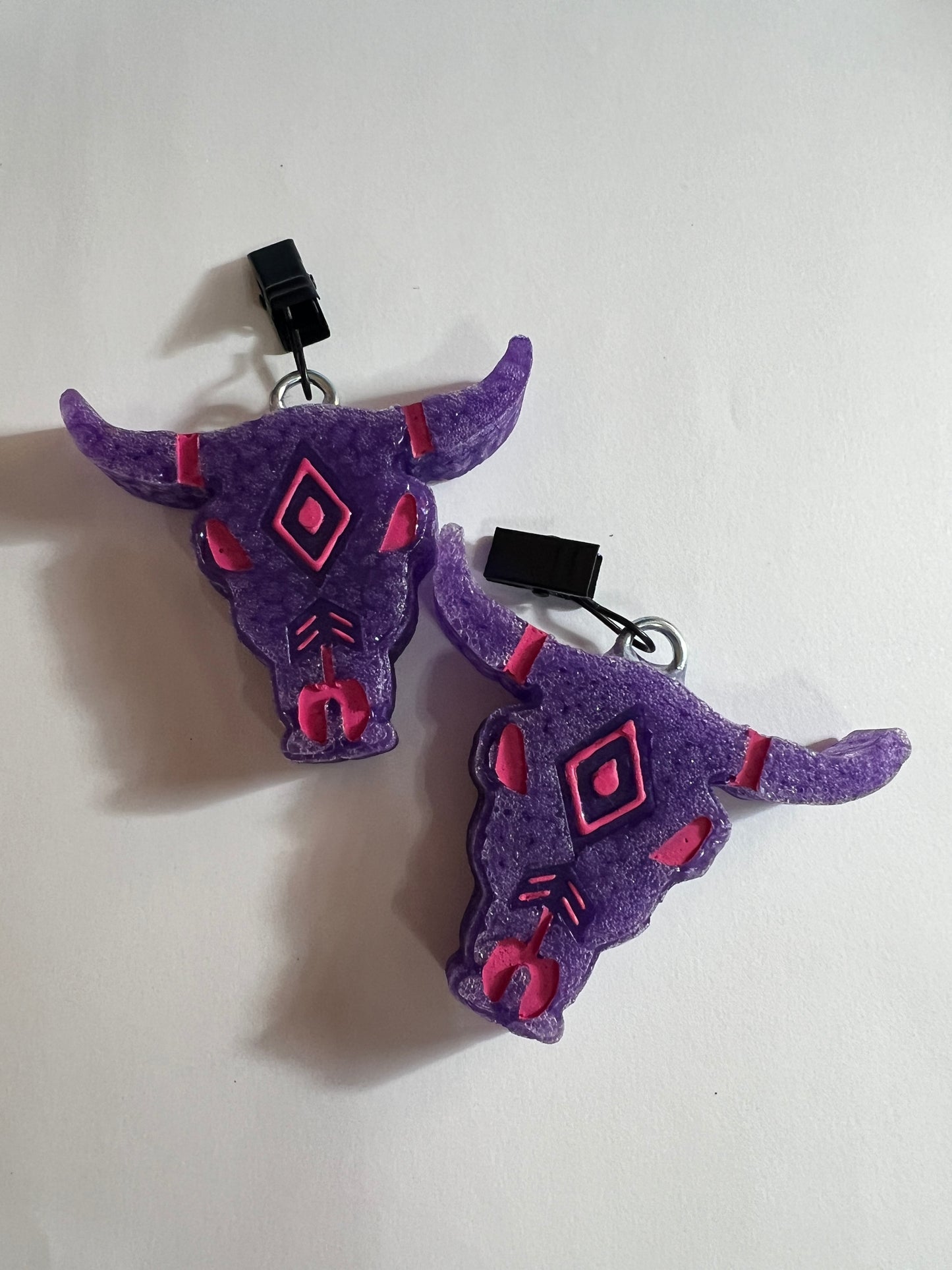 Set of 2 Longhorn Vent Clips - Mahogany Teakwood