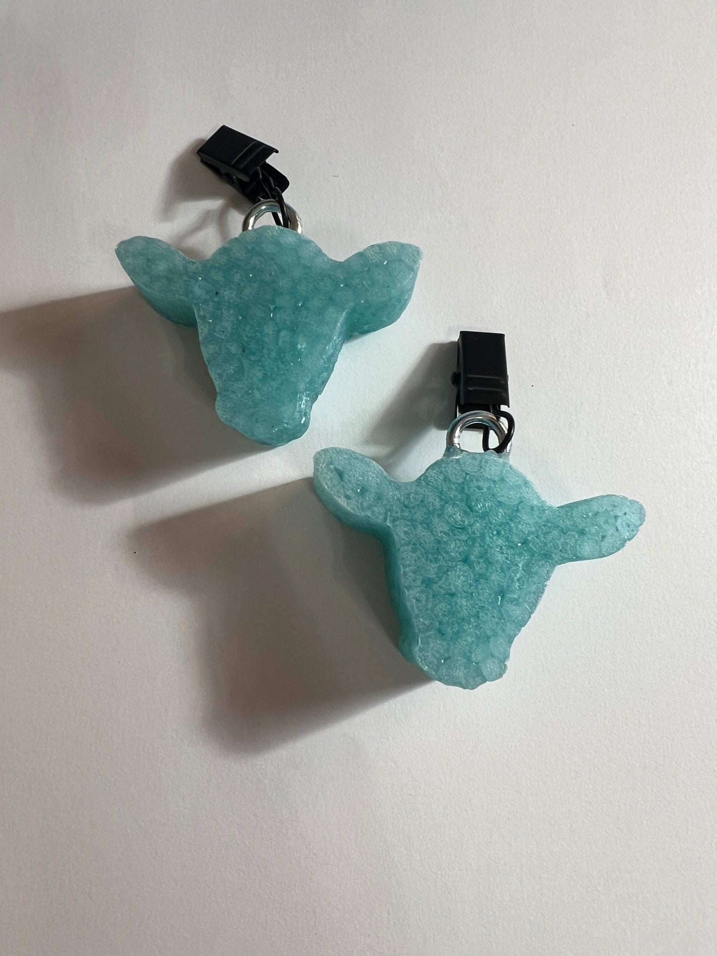 Cow Head Vent Clips - Love Spell
