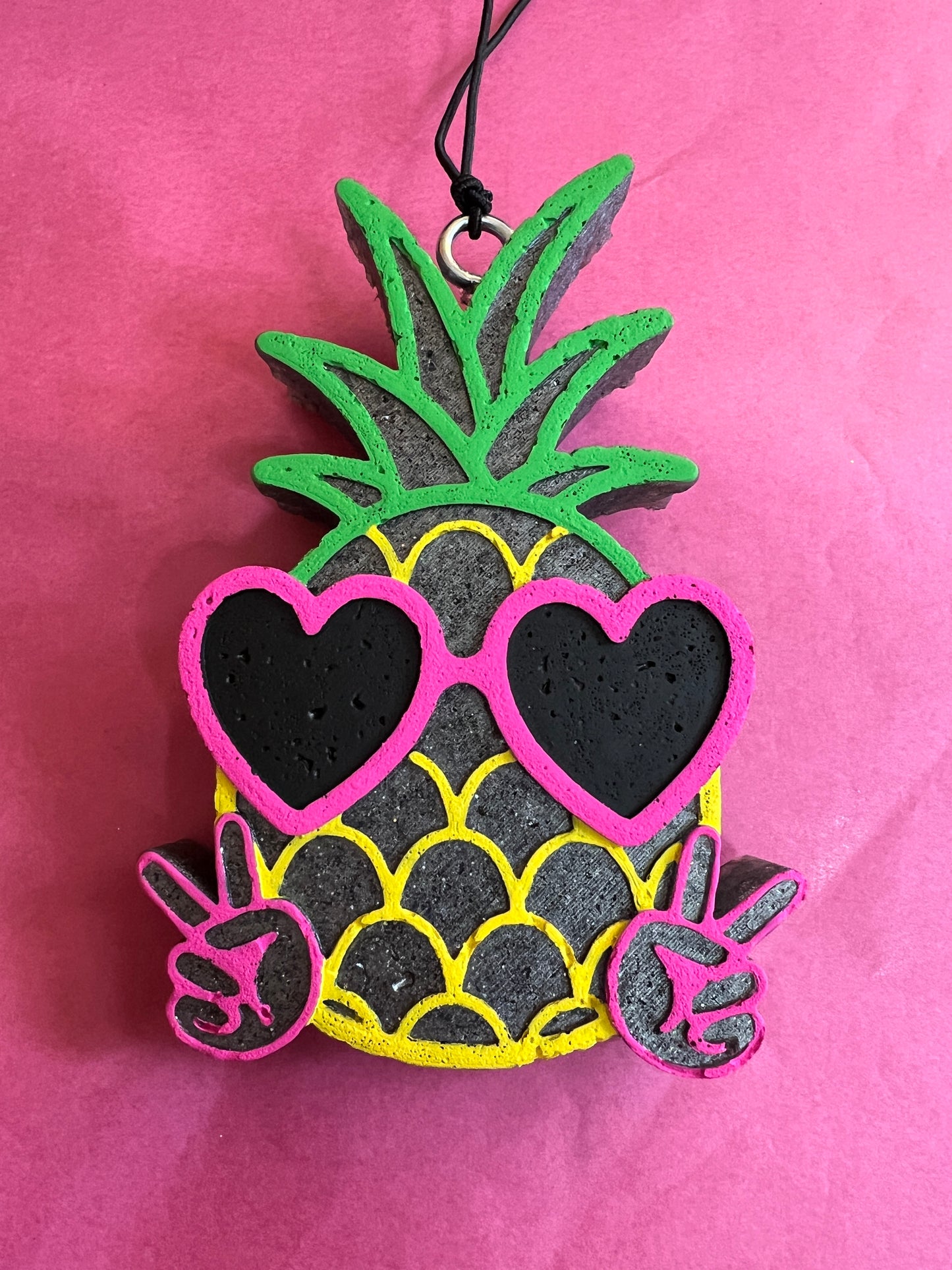 Groovy Pineapple - Fresh Linen