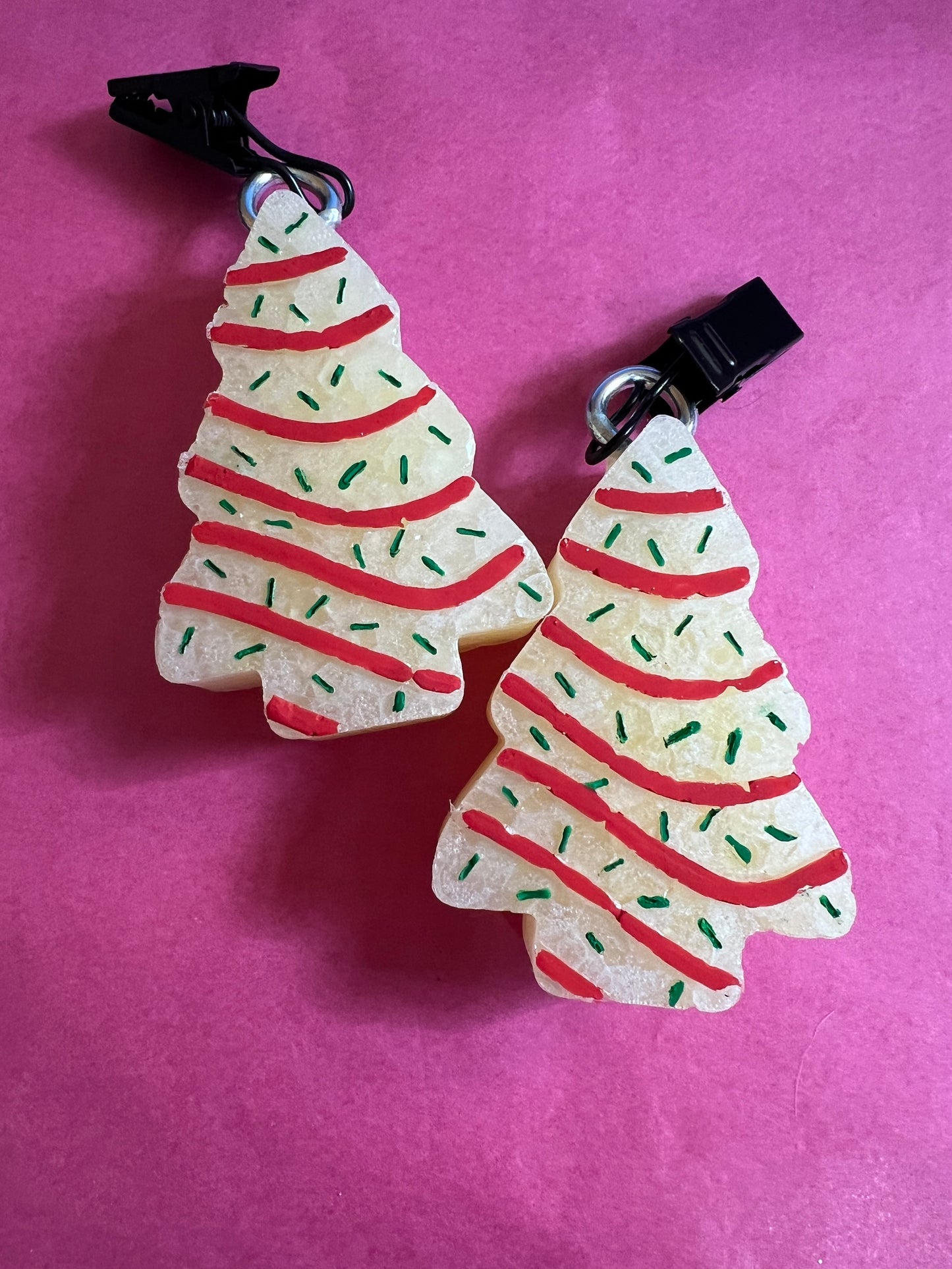 Christmas Tree Snack Cake Vent Clips - Mahogany Teakwood