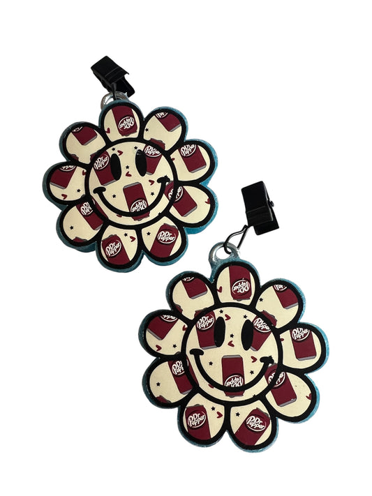 Smiley Flower Vent Clips - Mahogany Teakwood
